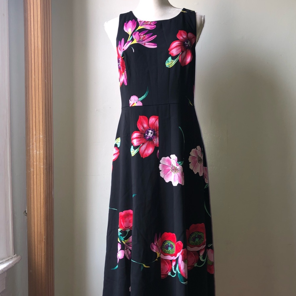 Ann Taylor Black Floral Dress Size 8